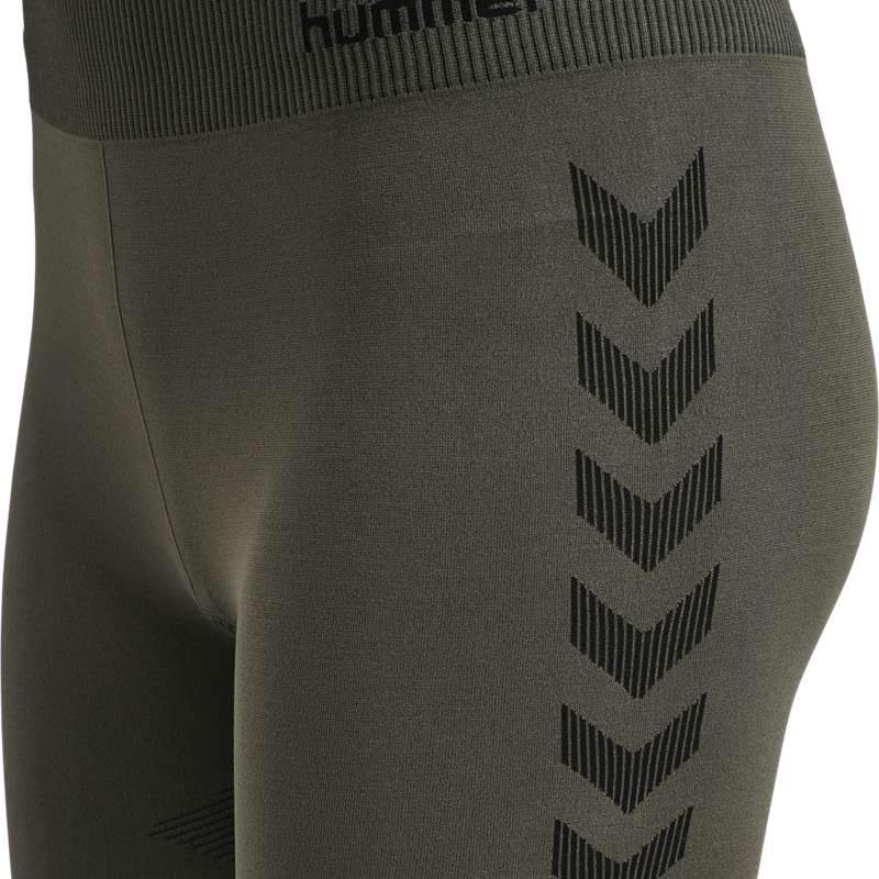 Hummel First Seamless Tr Sht Tigh W Jackor Dam Gröna | 500514-040