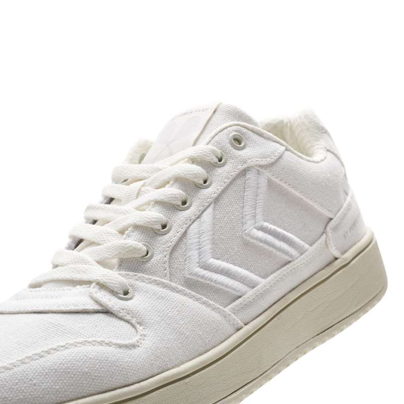 Hummel St. Power Play Canvas Sneakers Herr Vita | 170500-789